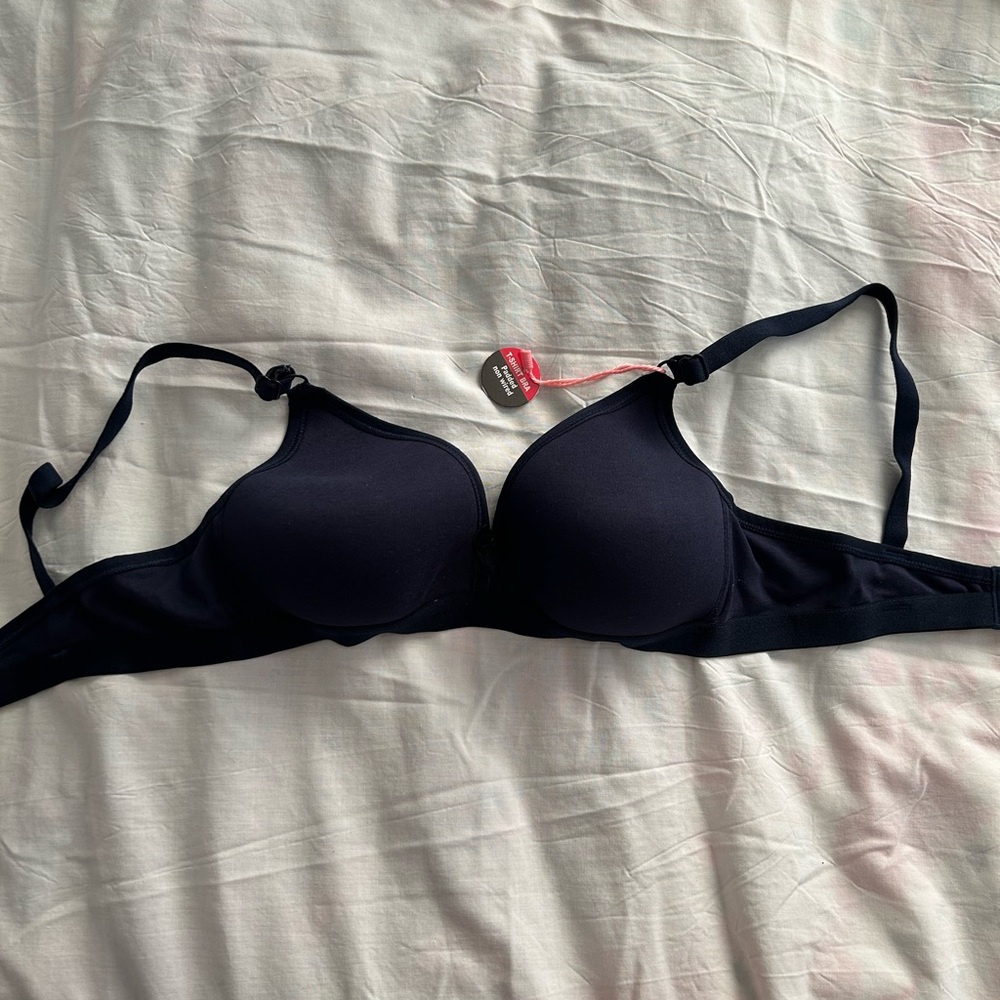Tshirt bra BNWT